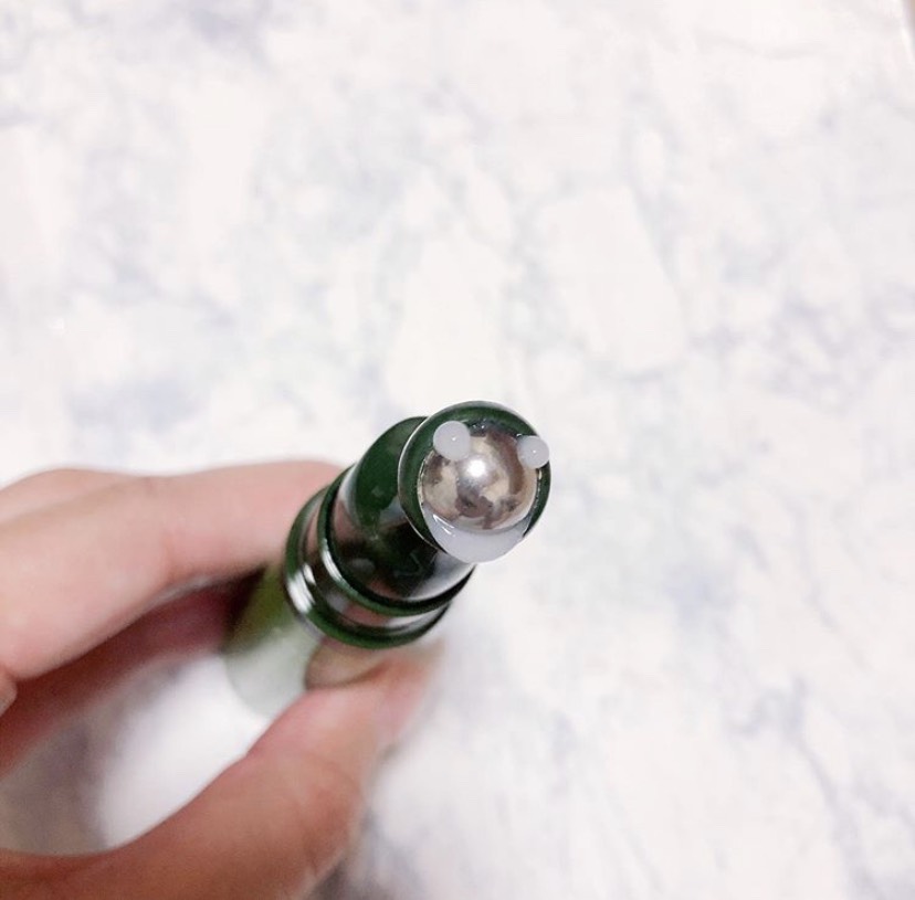 innisfreeのアイ&フェイスボール