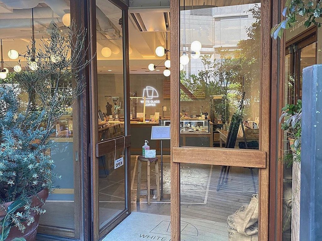 white glass coffee(ホワイトグラスコーヒー)