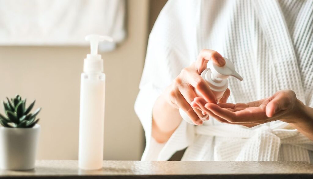 ほうれい線ができる原因